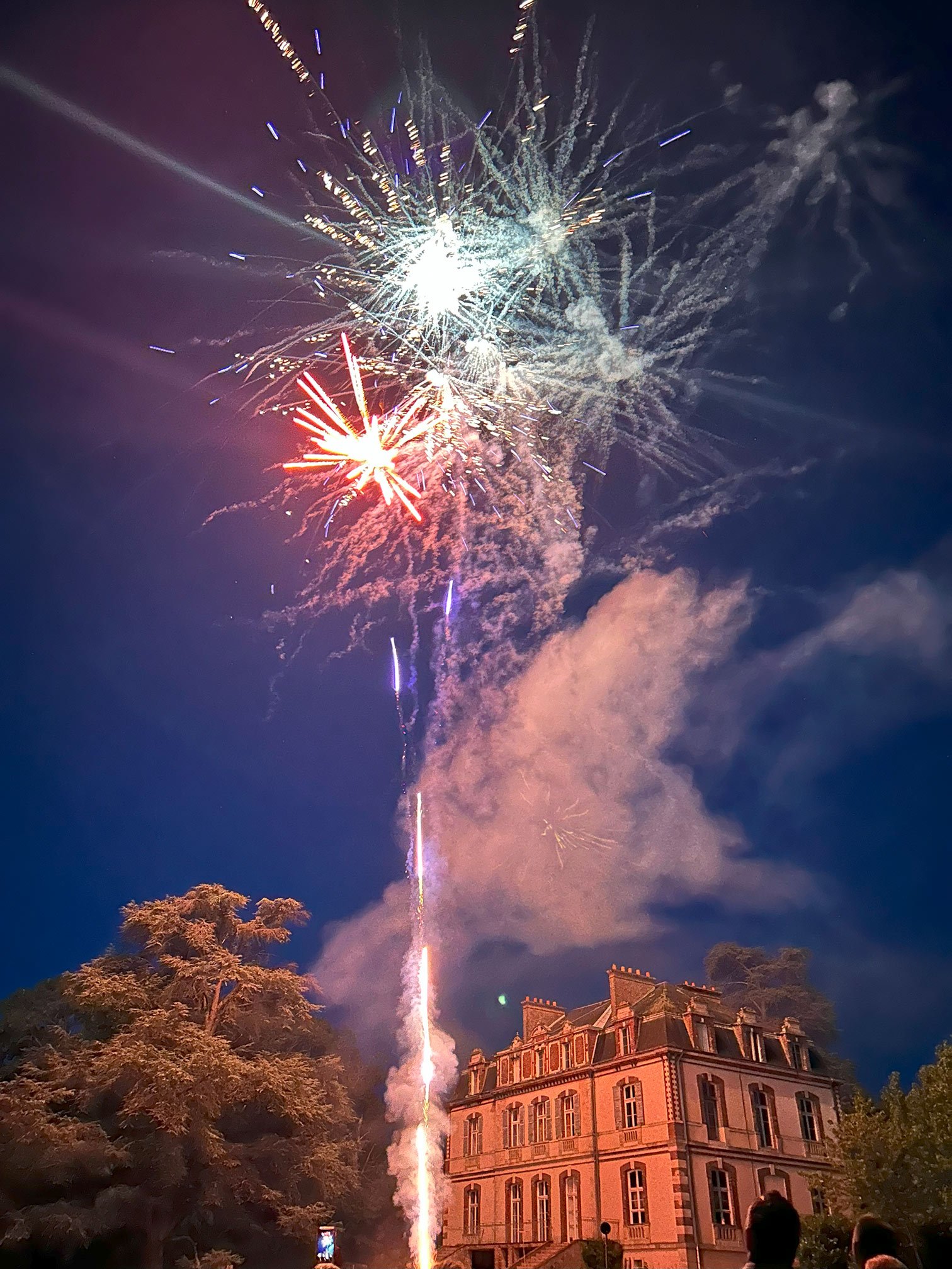Feu d'artifice au château de la Fontaine